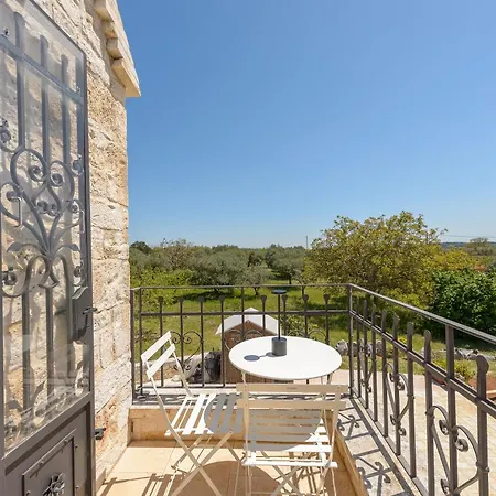 Trulli Nigri Holidays With Private Swimming Pool Holiday home Martina Franca